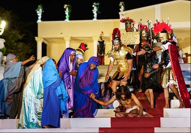 Espetáculo Paixão de Cristo, em Floriano