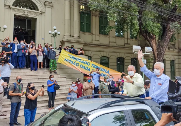 Dr. Pessoa chega à Prefeitura de Teresina