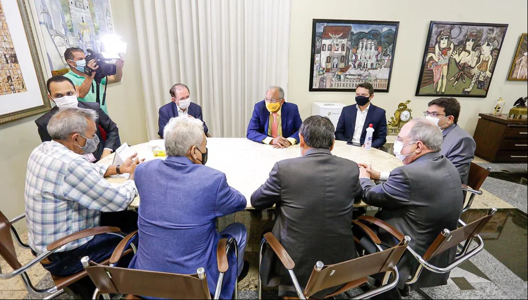 Prefeito Dr. Pessoa se reúne com Wellington Dias no Palácio da Cidade