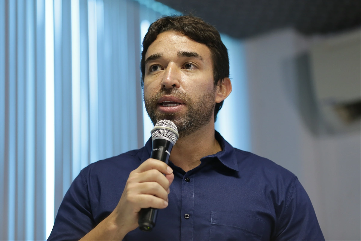 Marden Menezes