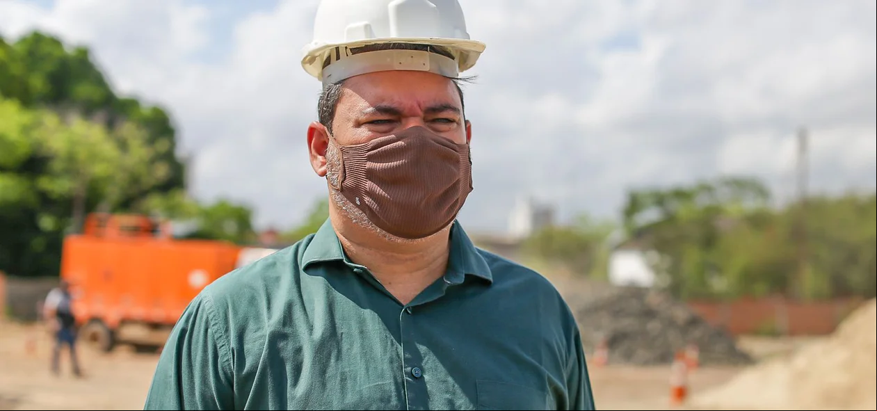 Superintendente James Guerra