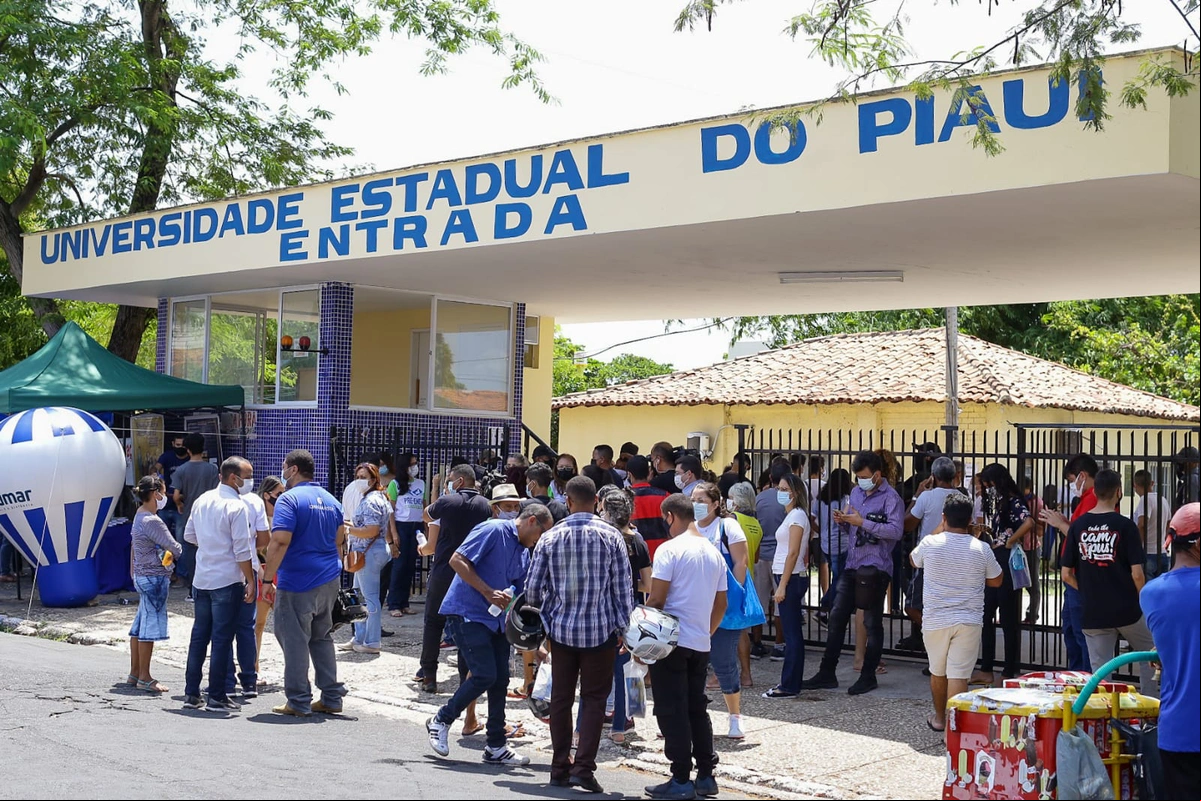 UESPI no primeiro dia do Enem 2021
