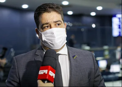 Luís André