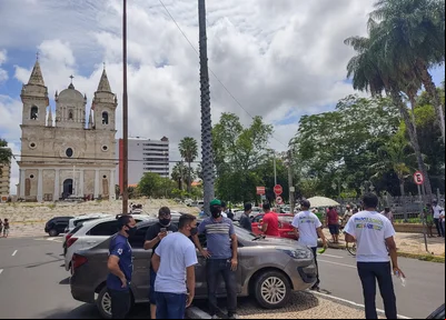 Protesto de permissionários e ambulantes