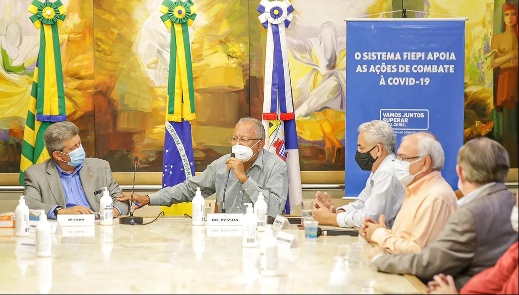 Dr. Pessoa discursando