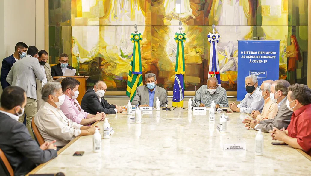 Solenidade aconteceu na prefeitura