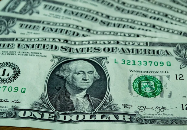 Dólar