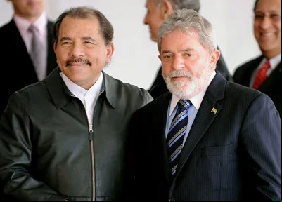 Lula aconselha Daniel Ortega a manter ditadura em Nicarágua