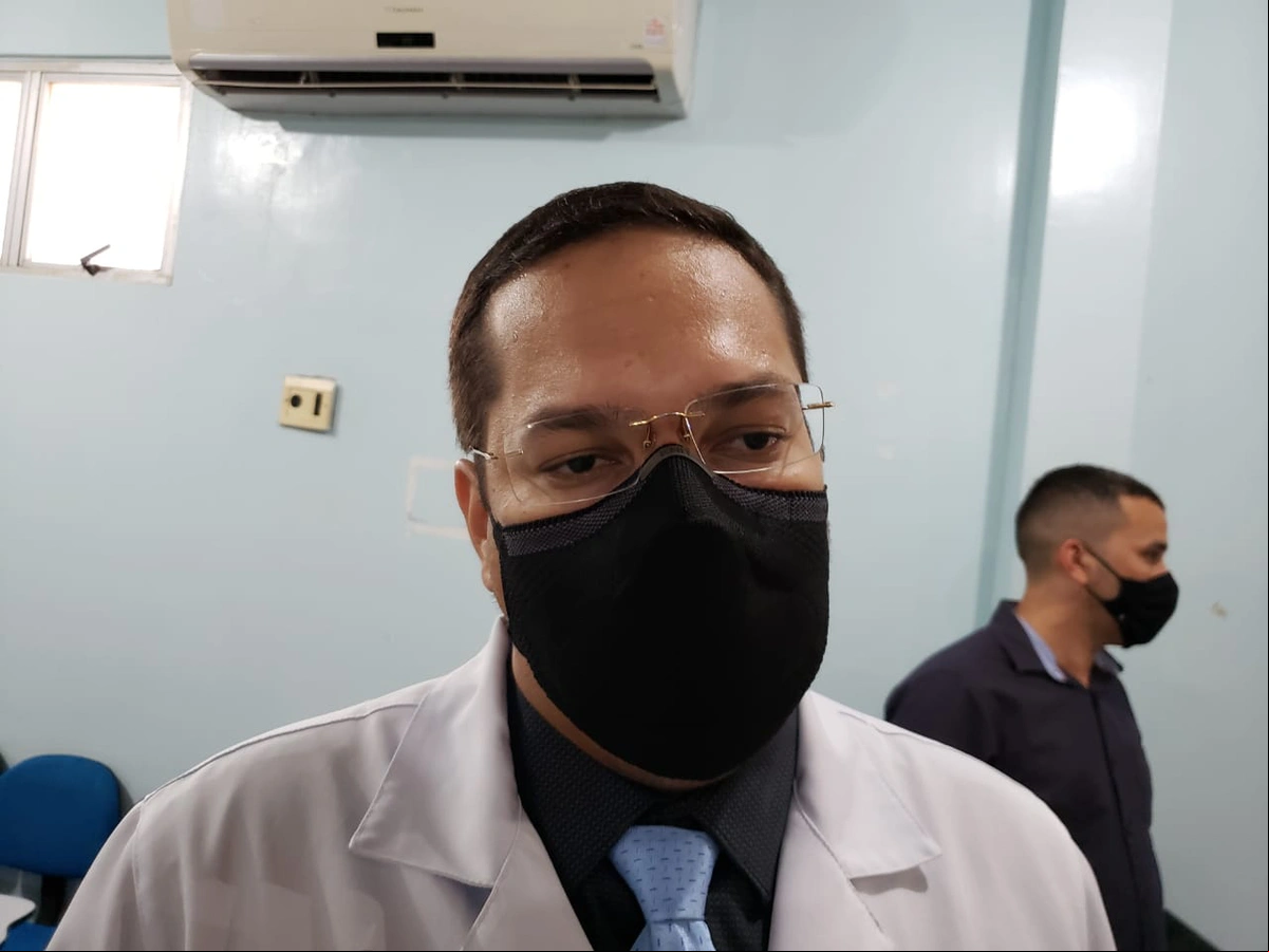 Dr. Robert Alves