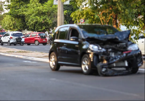 Carros envolvidos no acidente