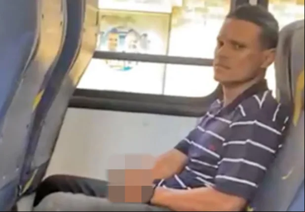 Michael dos Santos é preso por se masturbar em frente a uma garota dentro de ônibus no RJ
