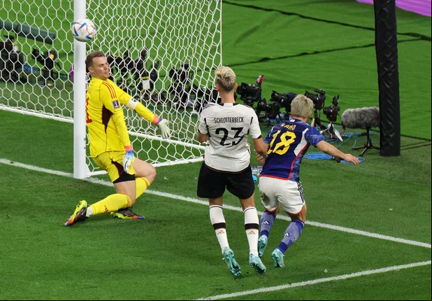 Gol da virada do Japão, marcado pelo atacante Asano