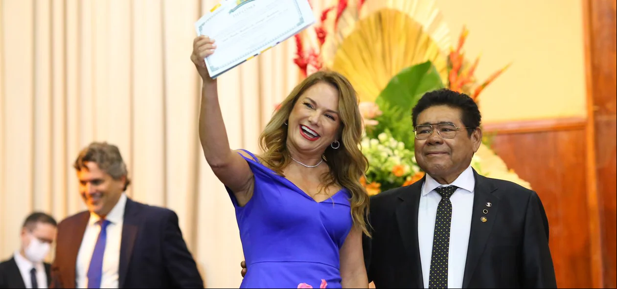 Ana Paula é diplomada deputada
