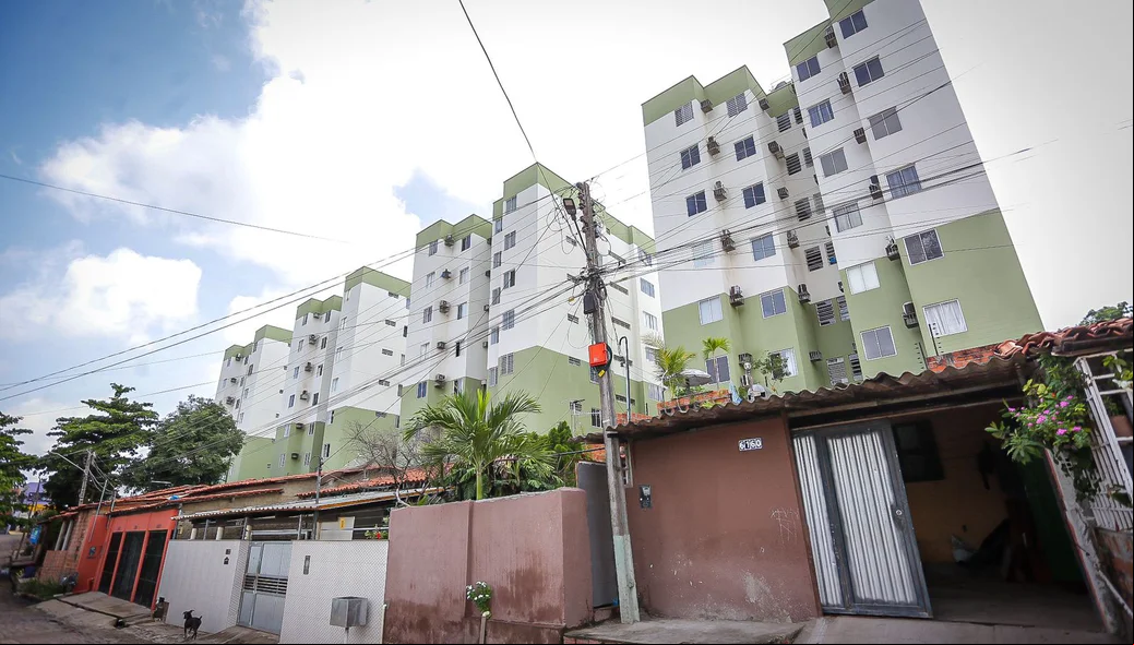 Casas ficam ao lado do condomínio Bosque Leste