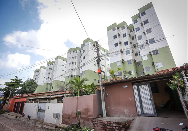 Casas ficam ao lado do condomínio Bosque Leste