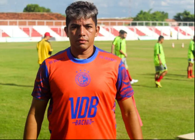Jailson, goleiro do 4 de Julho