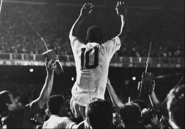 Pelé fez história no futebol mundial
