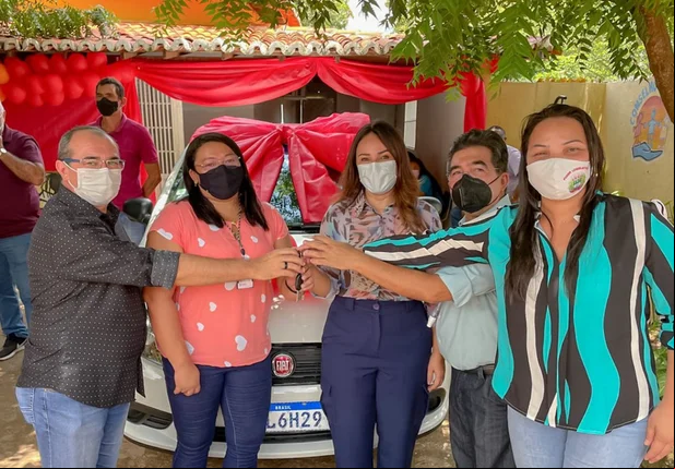 A entrega ocorreu nesta quinta-feira