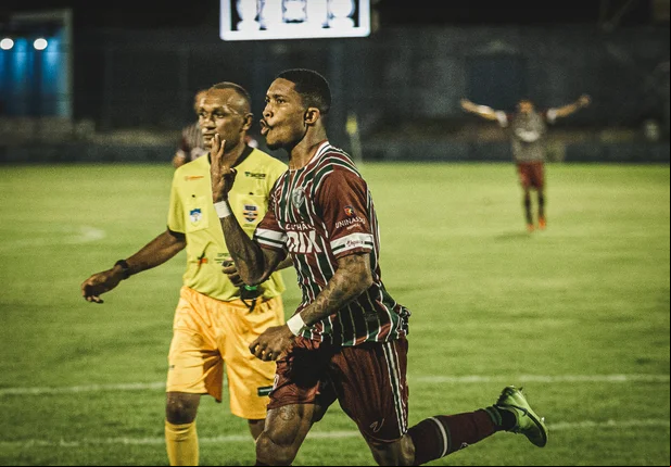 Mário Sérgio marcou 3 dos 5 gols do Fluminense sobre o Parnahyba
