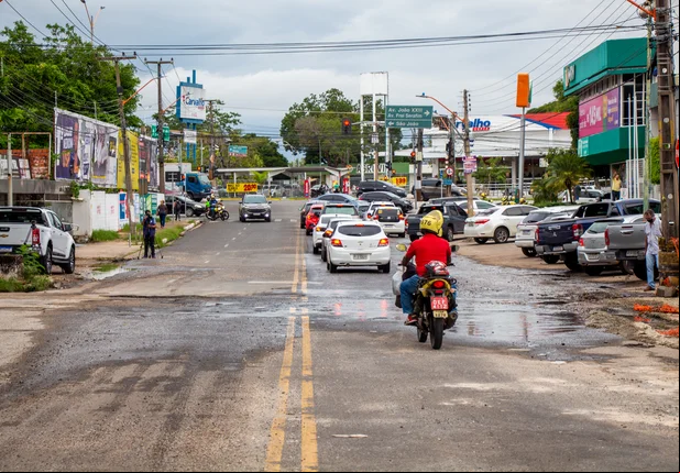 Avenida Homero Castelo Branco