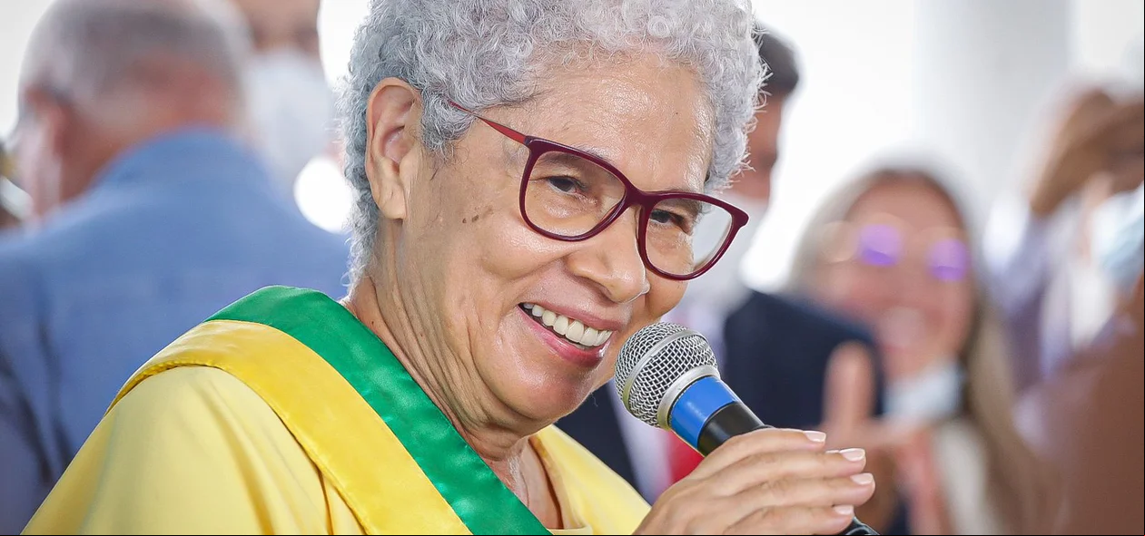 Regina Sousa