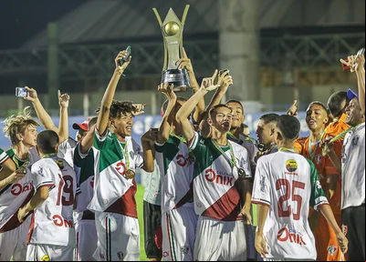 Fluminense campeão do sub-17