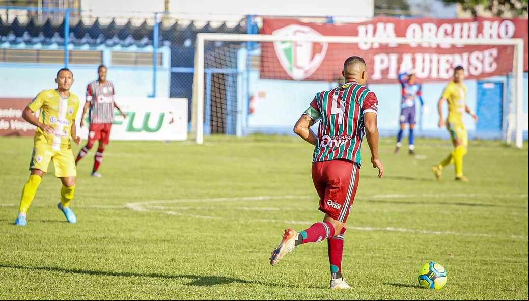Jogada armada pela equipe do Fluminense-PI