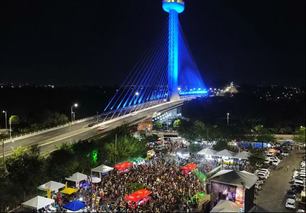 Prévia do Cajuína Pop é sucesso e reúne centenas de pessoas para a Ponte Estaiada