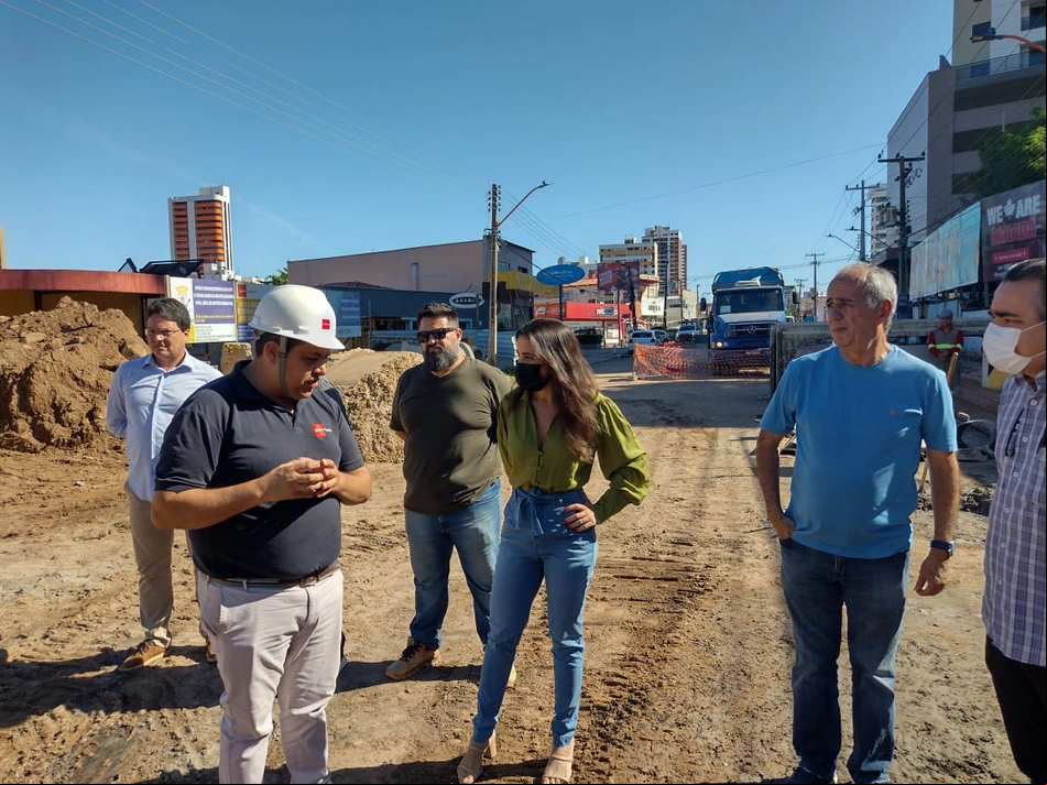 Obras da galeria da zona Leste avançam e trecho será concluído no final do mês