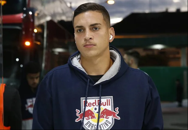 Renan, jogador do Bragantino