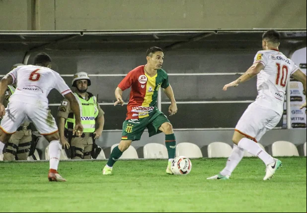 Sampaio Corrêa e Tombense pela Série B