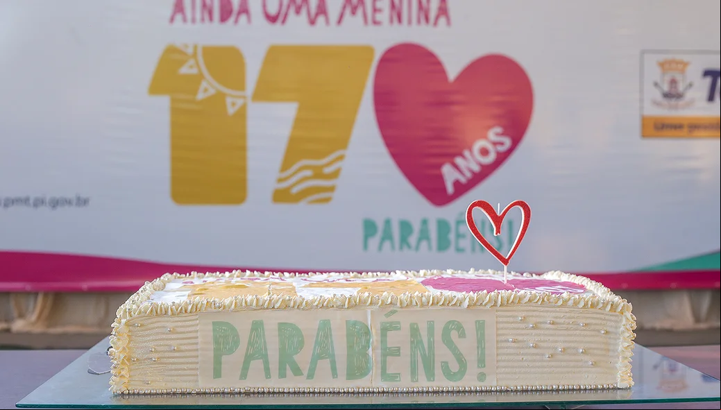 Bolo de aniversário de Teresina