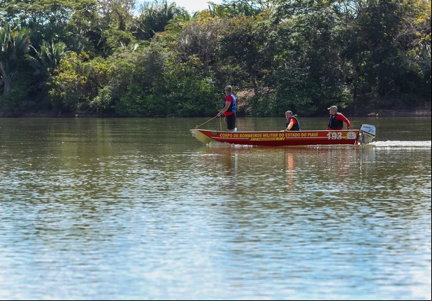 Corpo de Bombeiros encerrou buscas no Rio Parnaíba