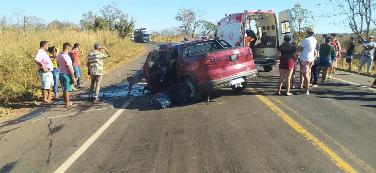 Fiat Toro envolvida no acidente na BR 135