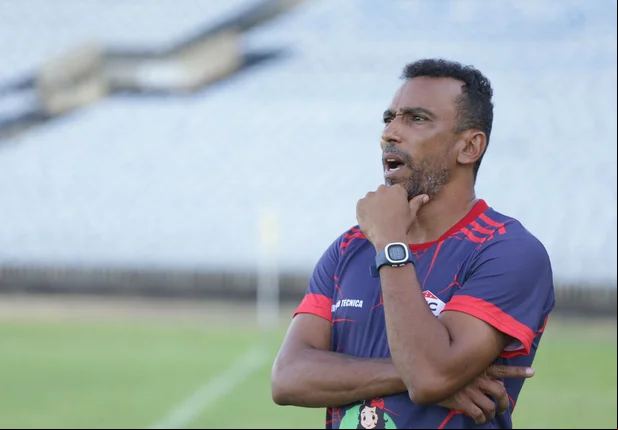 Eduardo, técnico do Piauí