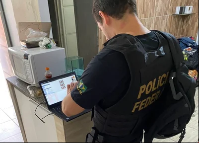 Polícia federal  prende acusado de armazenar pornografia infantil