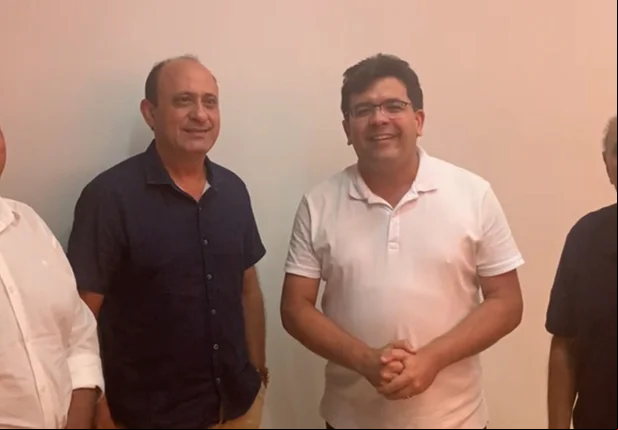 Rafael Fonteles recebe adesão da família Chicá de Picos