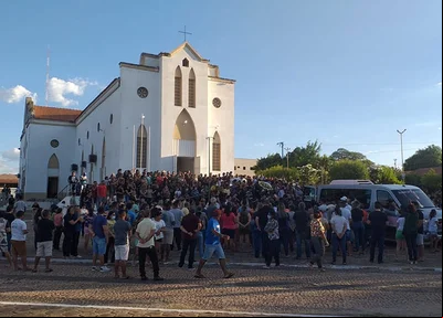 Vereador Valmir Sales é sepultado sob forte comoção em Água Branca