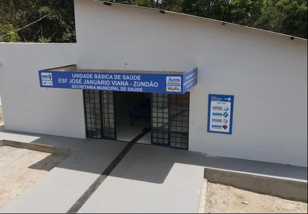 Prefeito de Altos entrega reforma de UBS da localidade Zundão