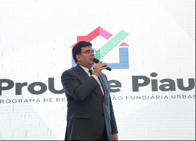Rafael Fonteles lança o Programa de Regularização Fundiária Urbana (PROUrbe), com o objetivo de regularizar 200 mil imóveis no estado