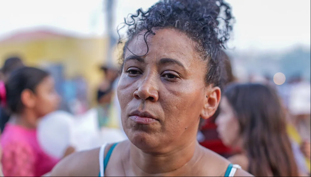 Maria das Graças Pereira da Costa, mãe de Vinícius