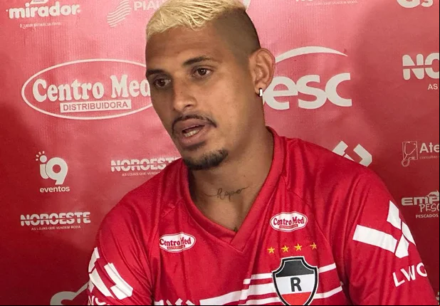 Crislan, atacante do River
