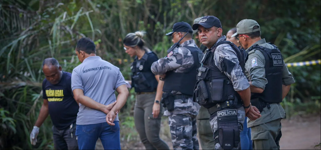 Equipes da PM e Polícia Civil