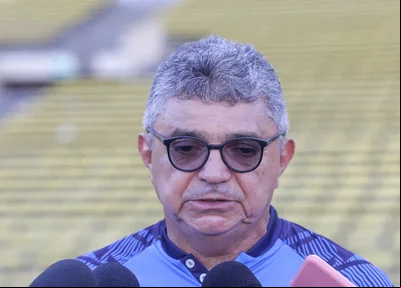 Flávio Araújo , Treinador de futebol