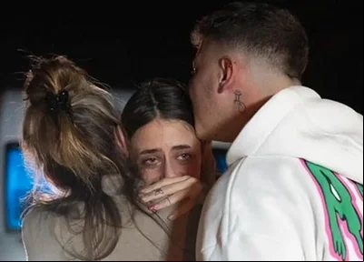 Mia Schem, 21 anos de idade, foi libertada e reencontrou a família na quinta-feira (30)