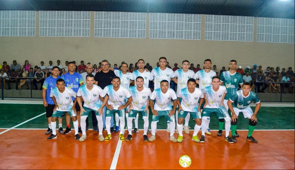 O ginásio foi revitalizado pela gestão do prefeito Genival