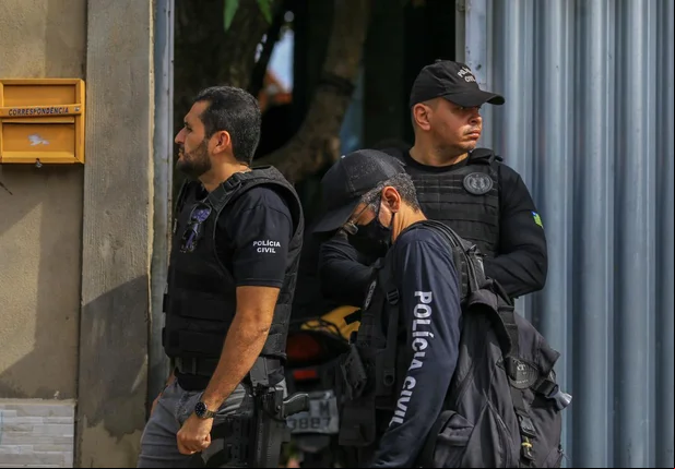 Criminosos invadem casa e matam homem