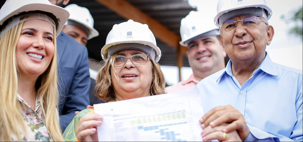 Dr. Pessoa ao lado da ministra Cida Gonçalves