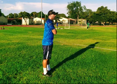 Jerson Testoni comando primeiro treino no Altos