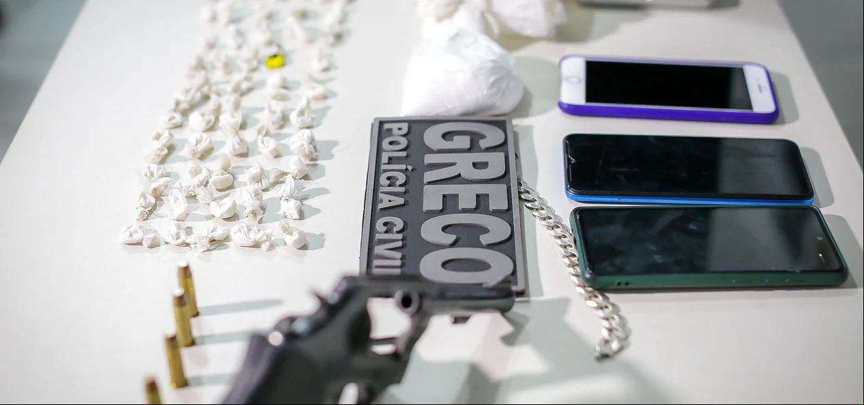 Material apreendido durante operação do Greco